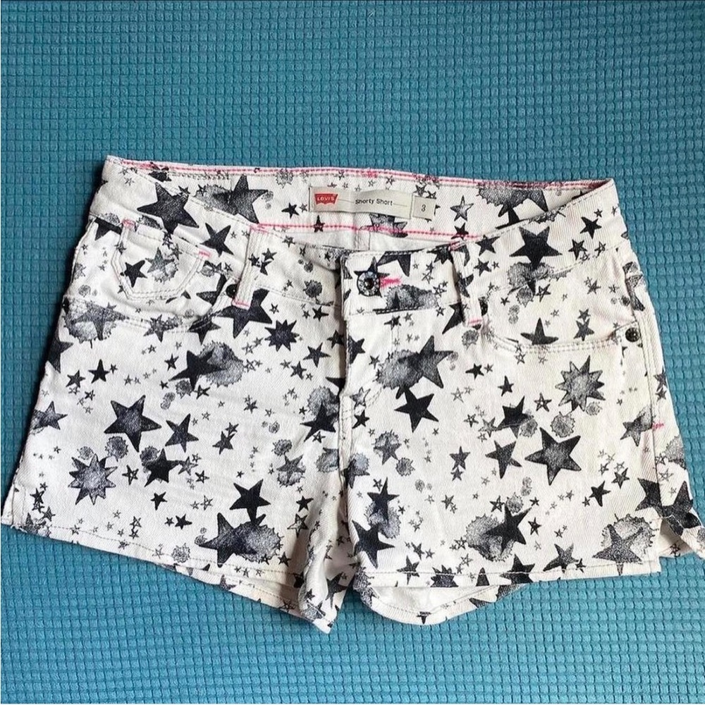Levi's Women's Star Jean Shorts - Black and White